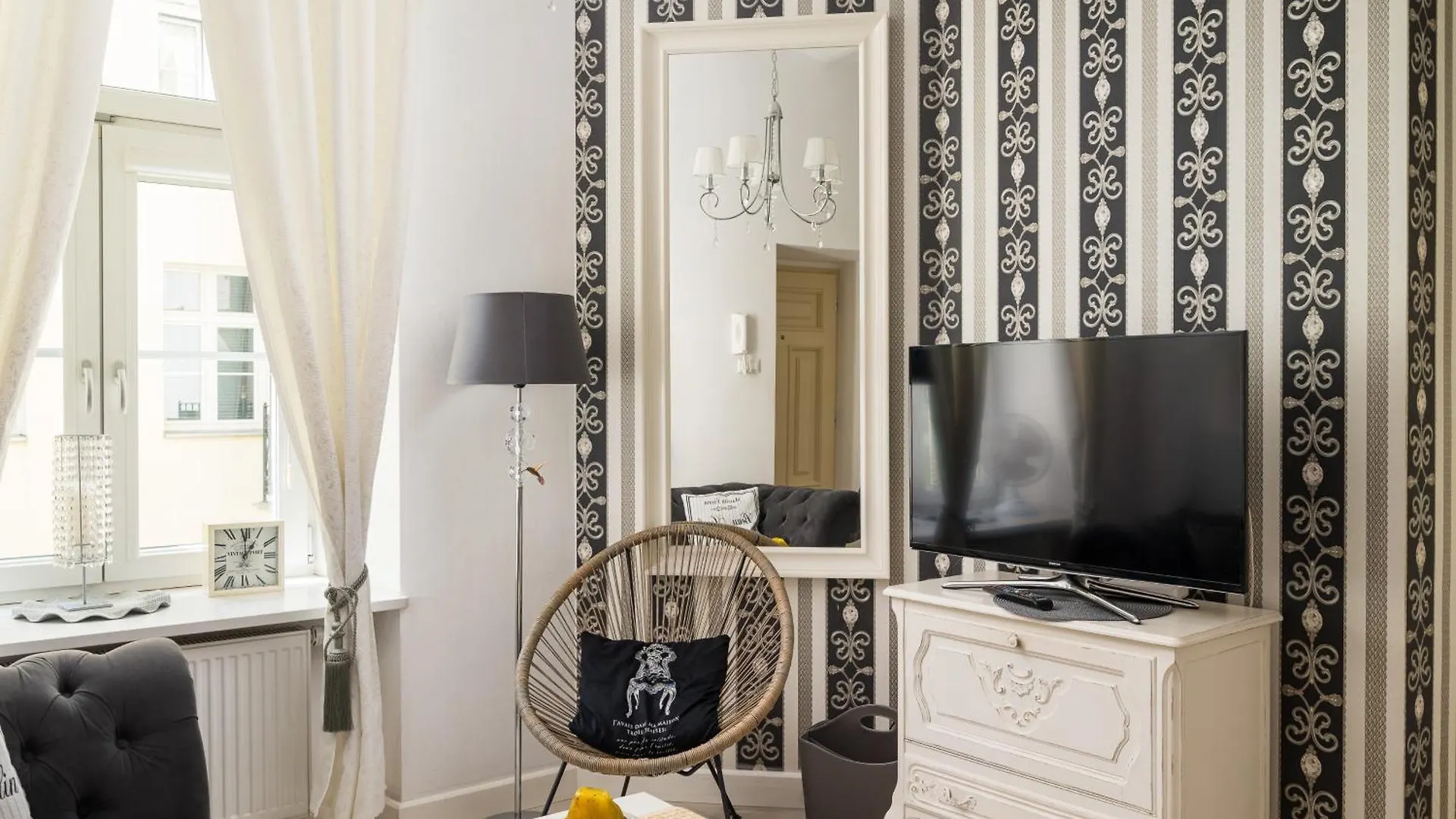 Wilcza City Centre Chic Apartment Warsaw 0*,