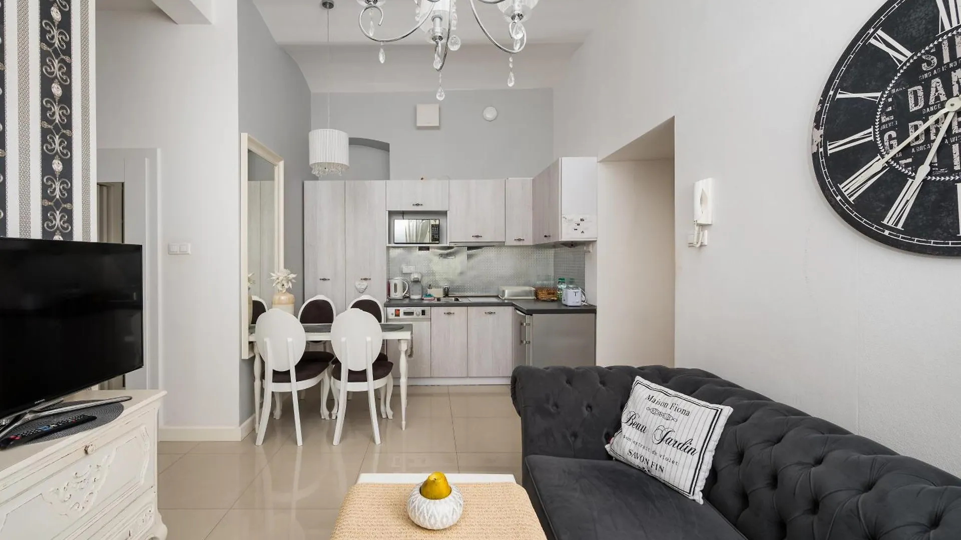 Wilcza City Centre Chic Apartment Warsaw 0*,  Poland